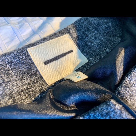 Gray Jacket - Picture 3 of 5